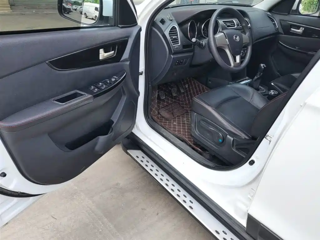 BAIC Huansu S2 2016 2016 1.5L Manual Startup Edition China IV