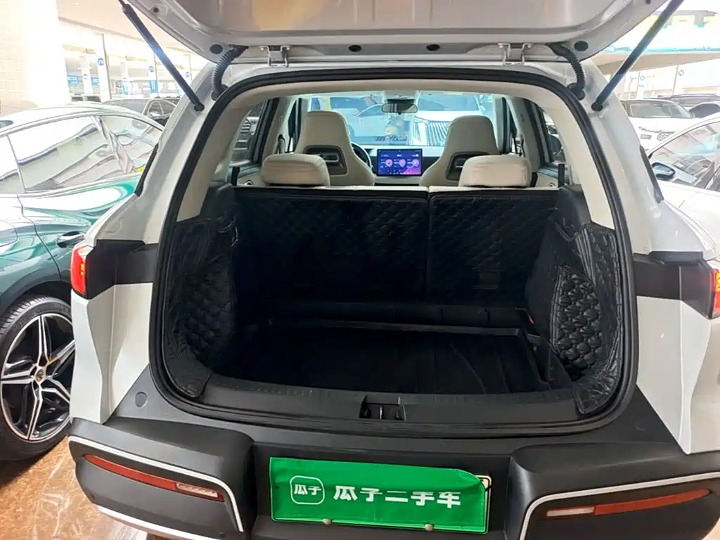 BYD Yuan UP 2024 2024 401KM Surpass Edition