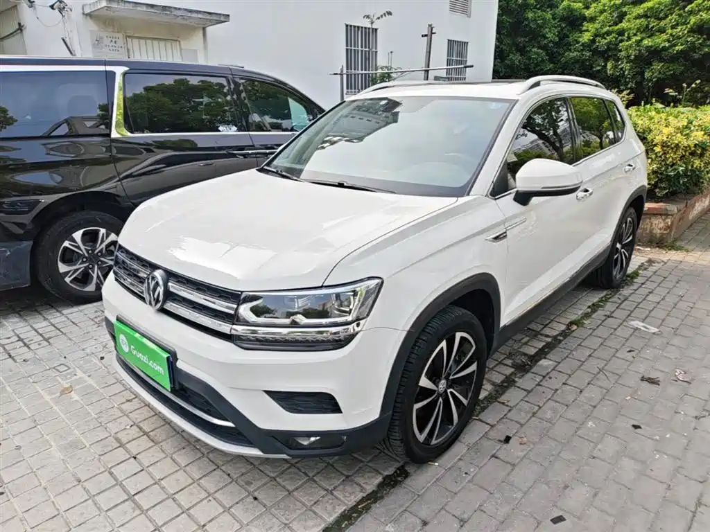 Volkswagen Tharu 2020 330TSI 4WD Luxury Edition China VI фото 2