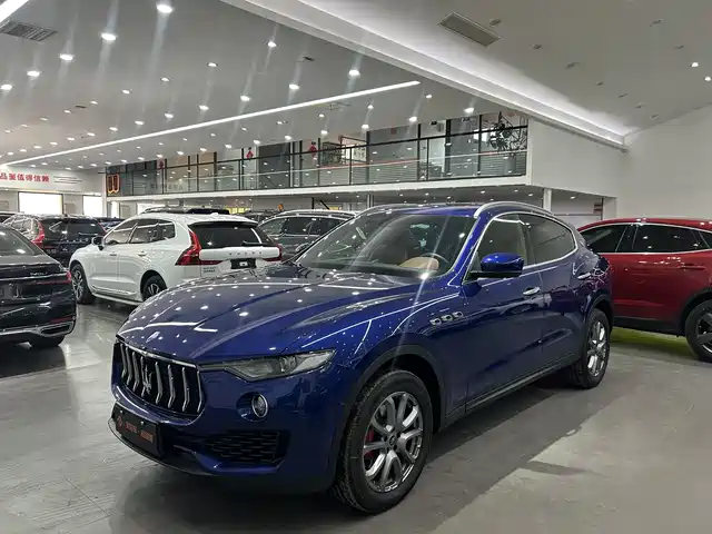 MASERATI LEVANTE