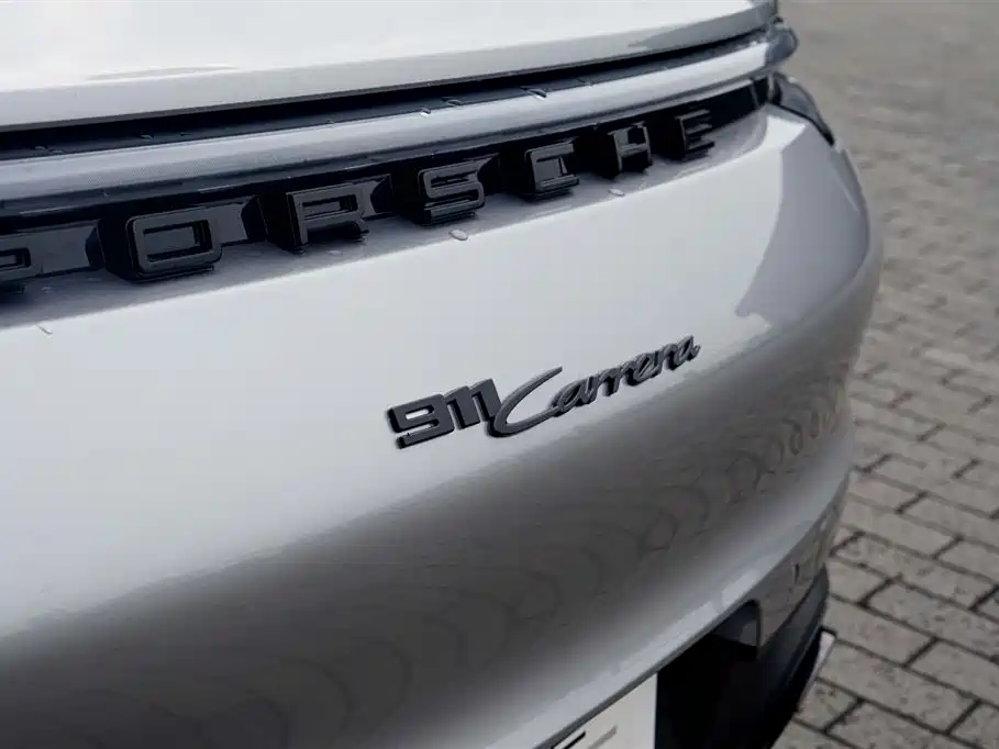 Porsche 911 2023 Carrera 3.0T фото 14
