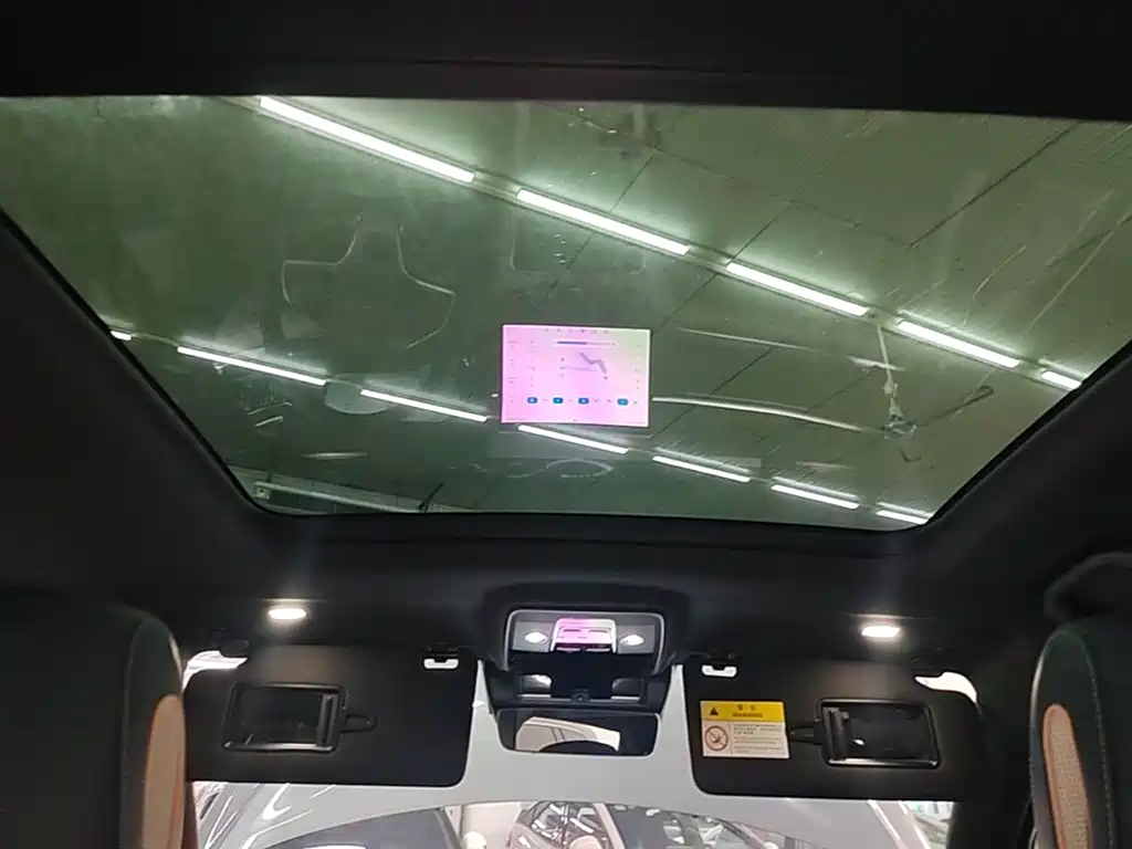 BYD Song PLUS PHEV 2024 Glory Edition DM-i 110km Flagship PLUS фото 18