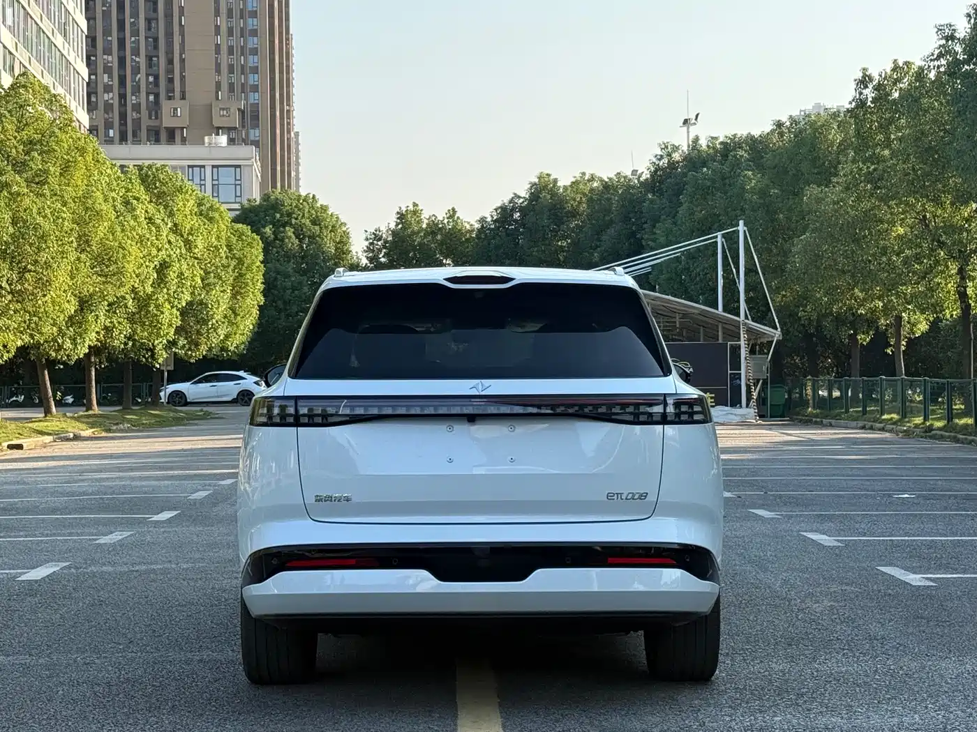 2026 Dongfeng Yipai eπ008