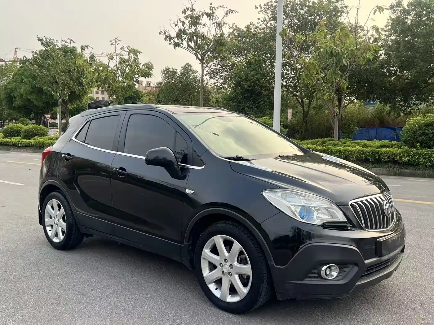 Buick Encore 2014 1.4T Automatic 2WD Urban Elite фото 3