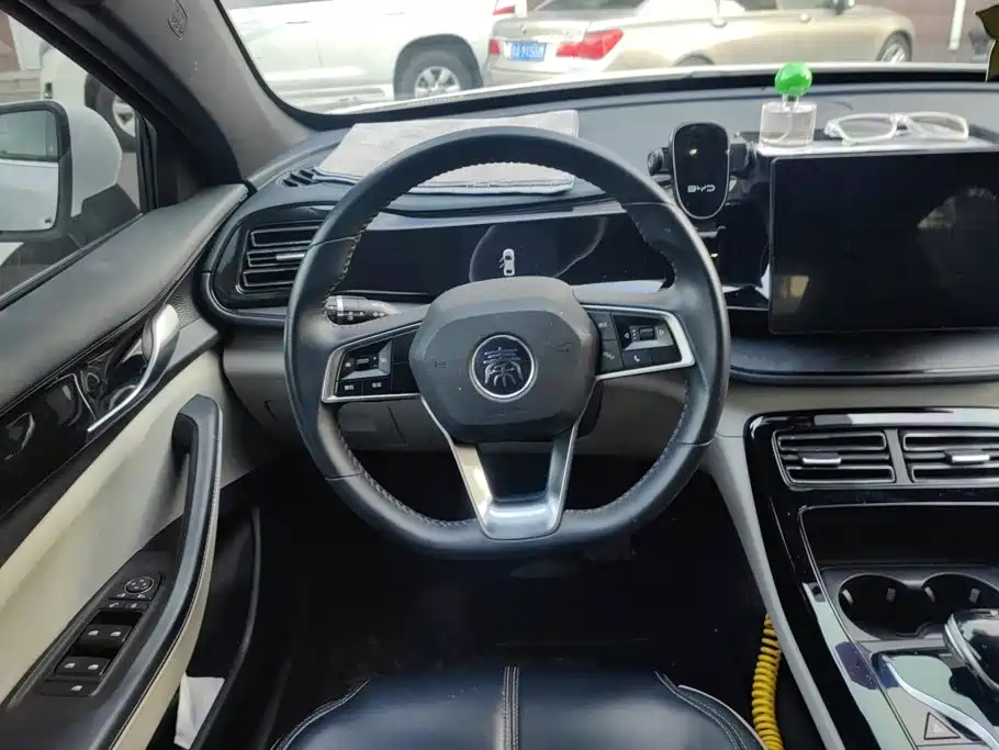 Photo 15 - BYD Qin PLUS