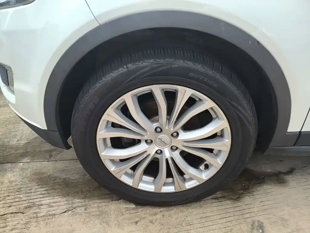Landwind X7 2016 2015 2.0T Panorama Premium