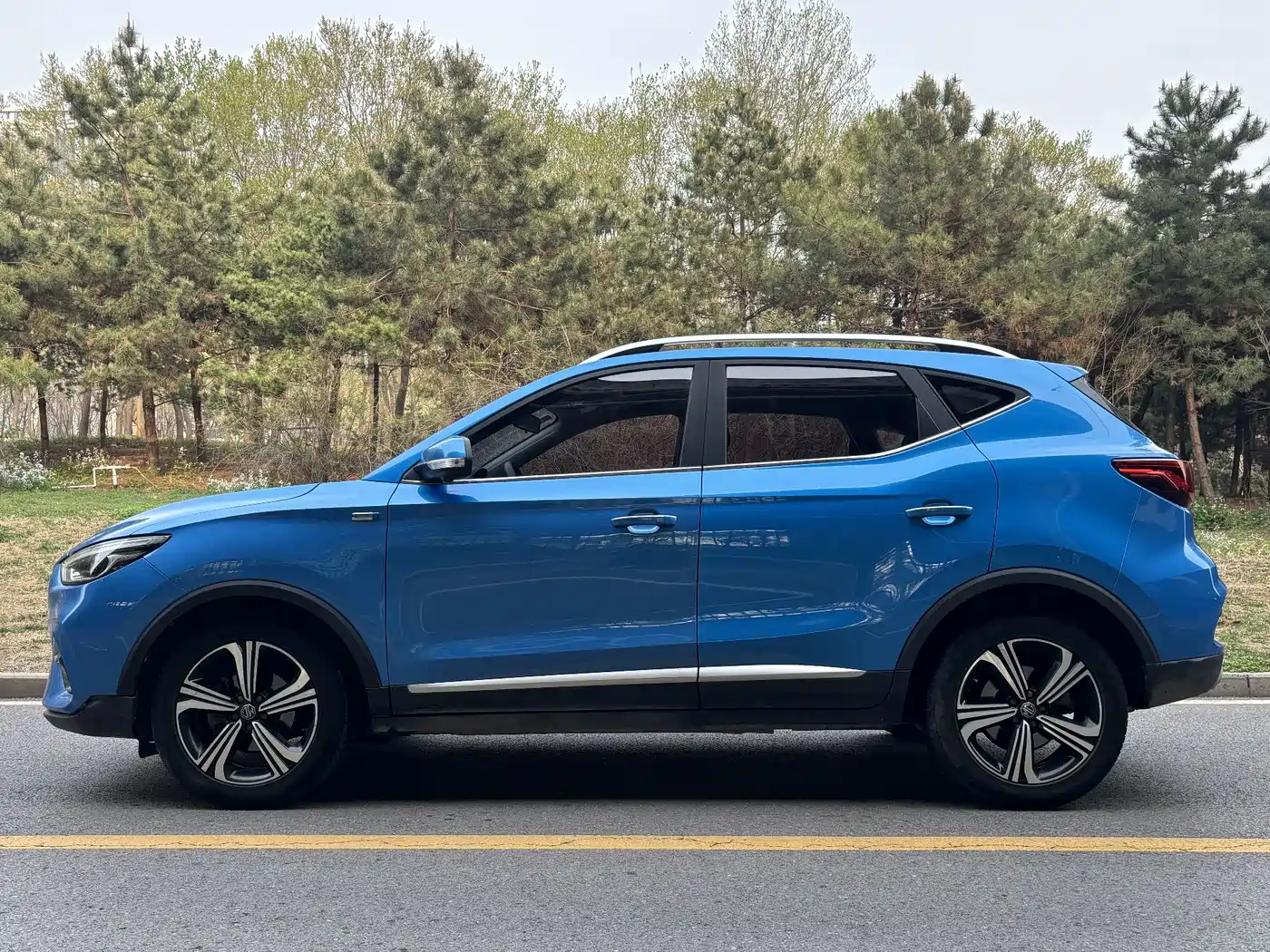 Photo 3 - MG ZS