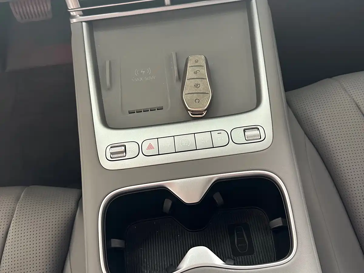 BYD Seal 07 DM-i 2026 2026 DM-i 1.5T High Spec Edition
