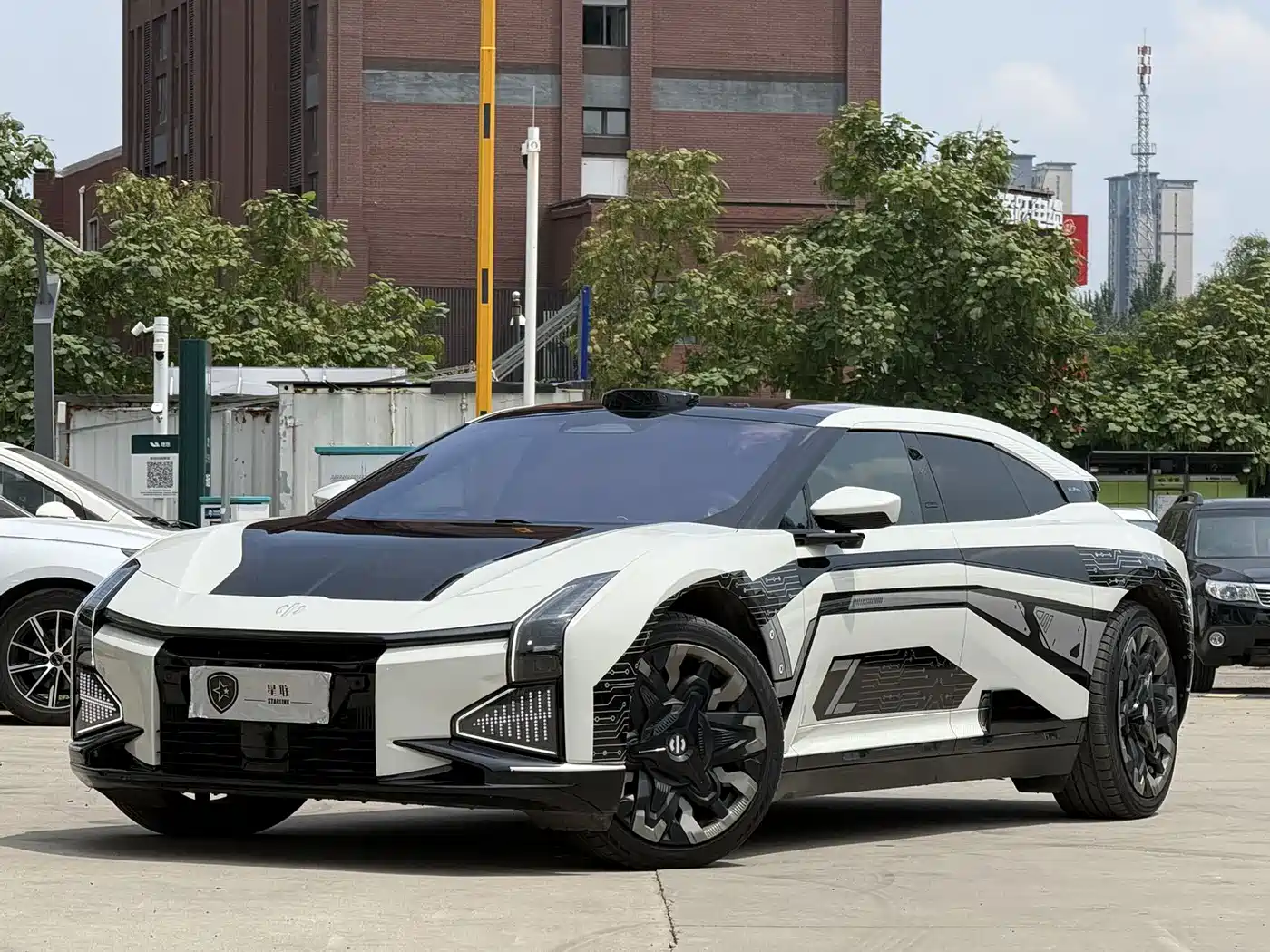 HiPhi Z 2023 2023 4-Seater Edition