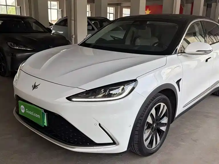  ARCFOX Arcfox Alpha S 2021 708S+ 160kW