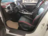 Фото 15 - Geely Coolray