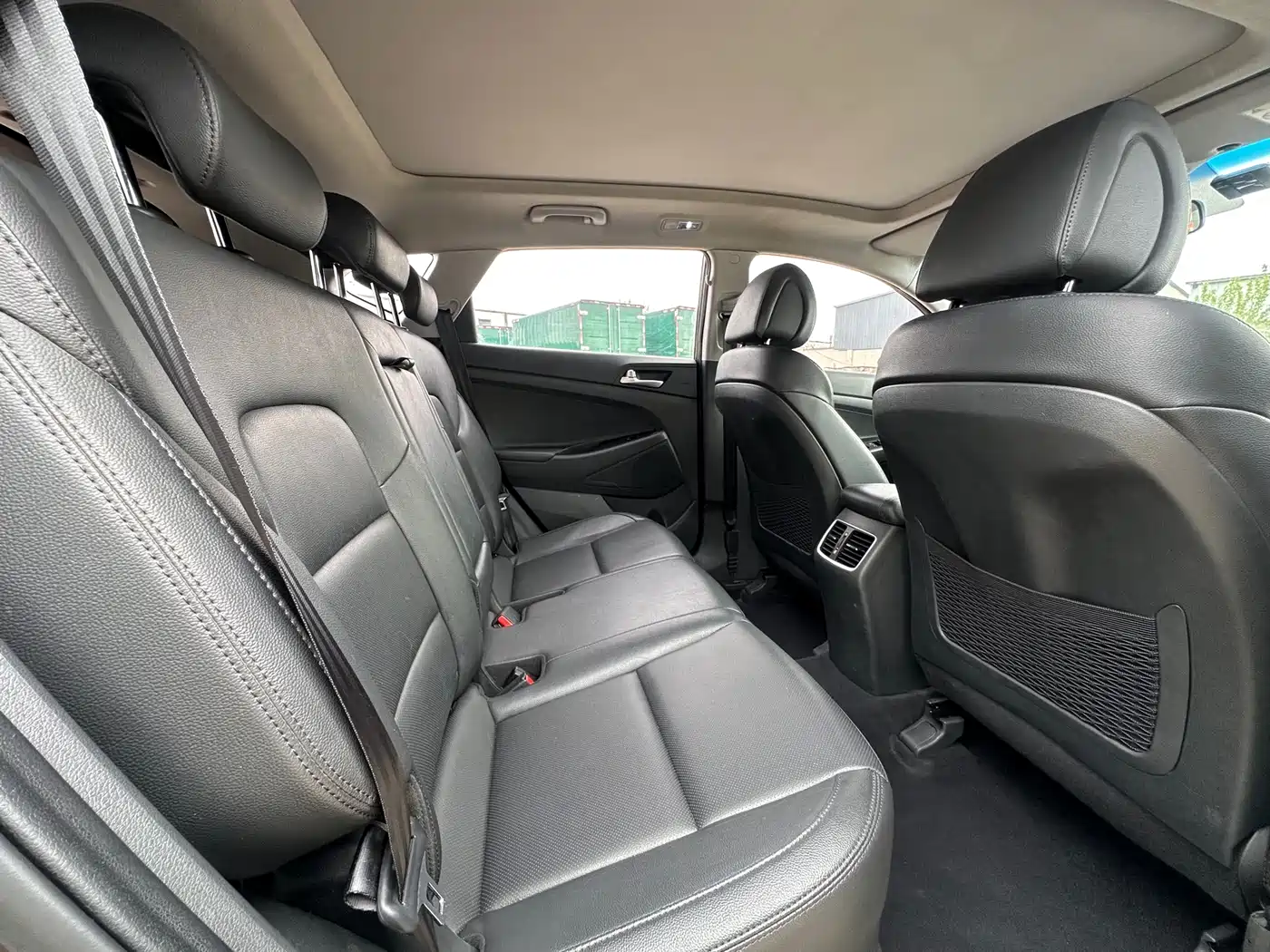 Hyundai Tucson 2018 1.6T DCT 2WD 15th Anniversary Special Edition фото 8