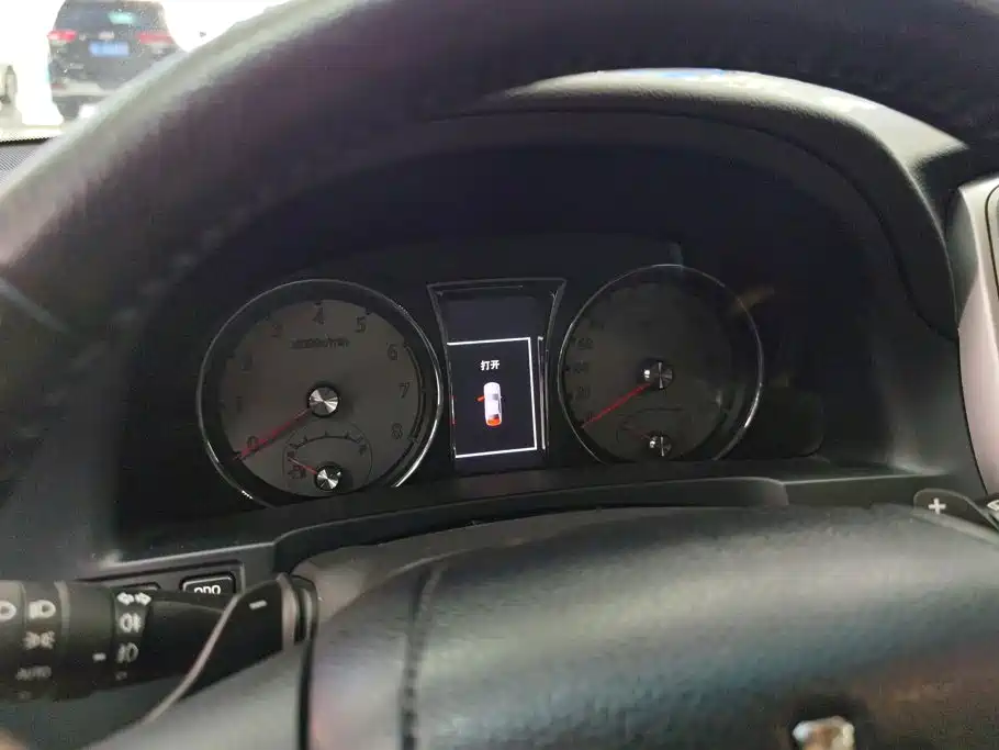 Toyota Crown 2019 2018 2.0T Fashion Edition