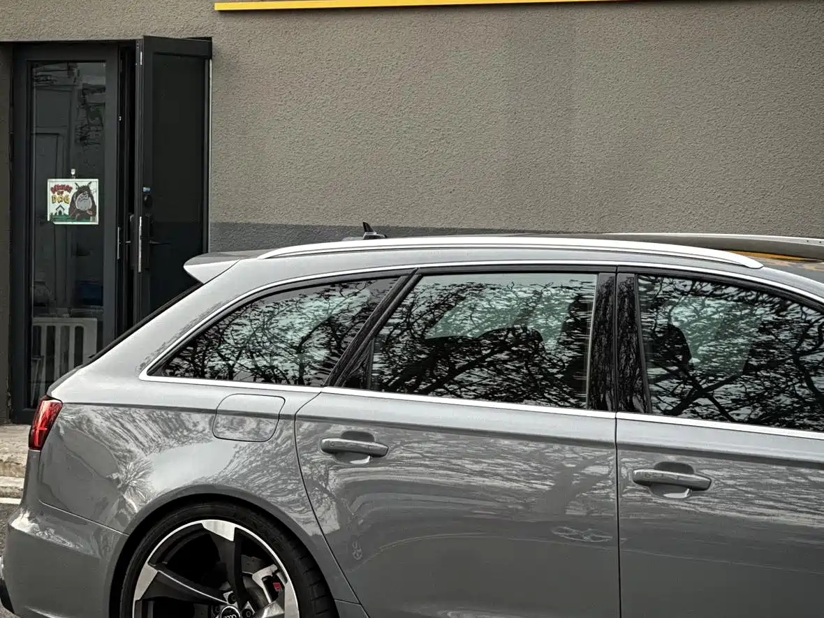 Audi RS 6 2016 RS 6 4.0T Avant фото 10