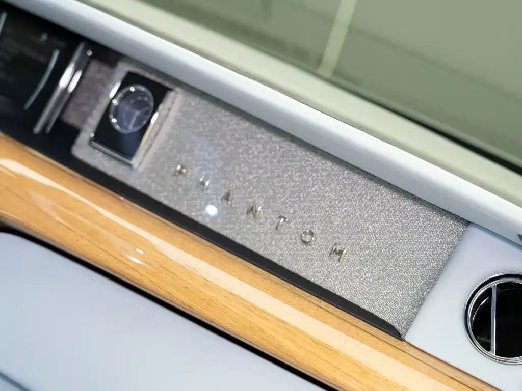 Фото 29 - Rolls-Royce Phantom