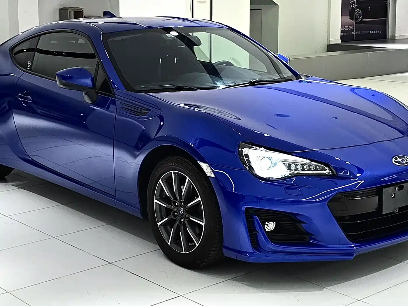 Subaru BRZ 2020 2.0L Manual type-RS фото 2