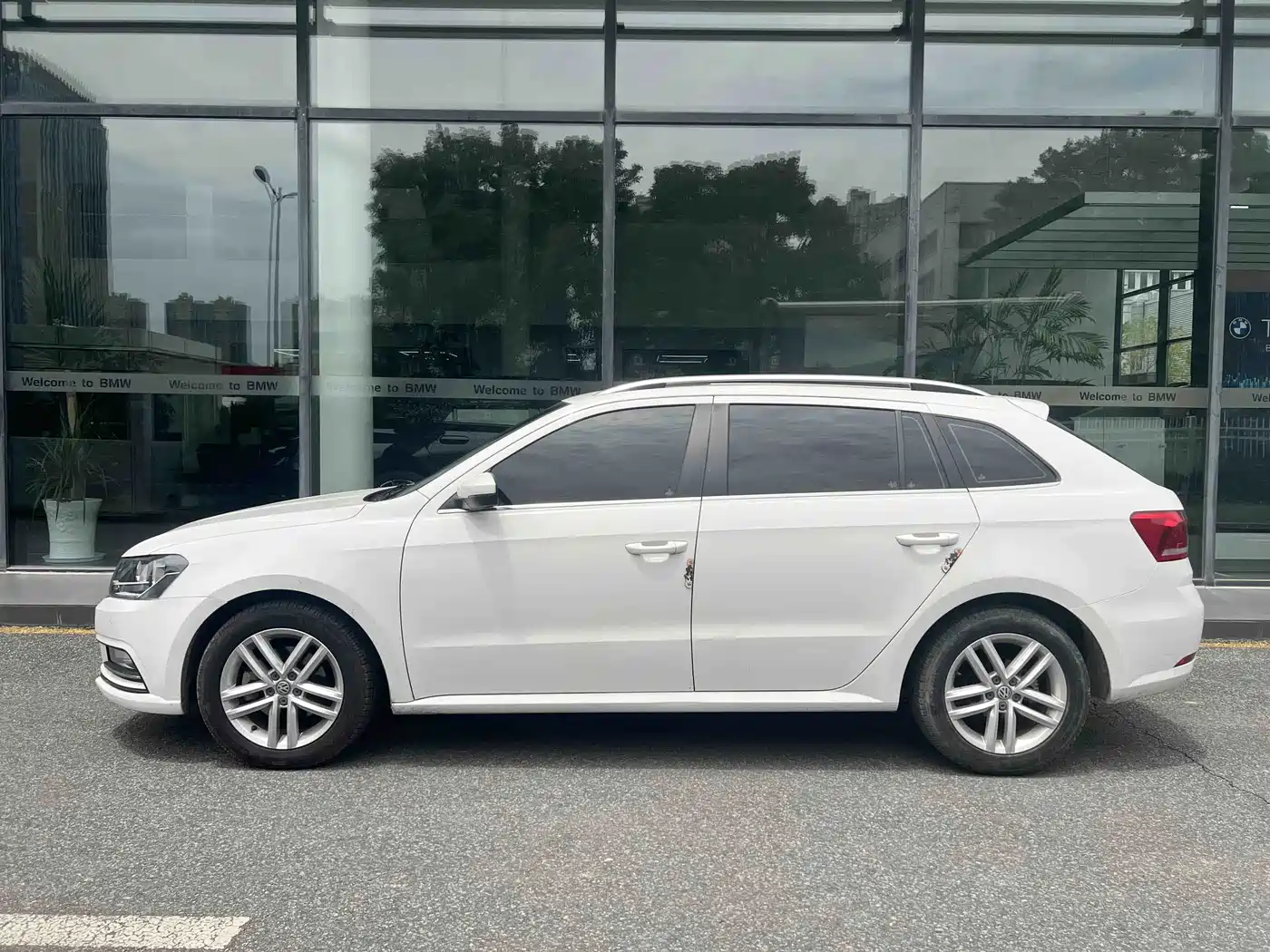 Volkswagen Lavida Tour 2018 2017 180TSI DSG Comfort Edition