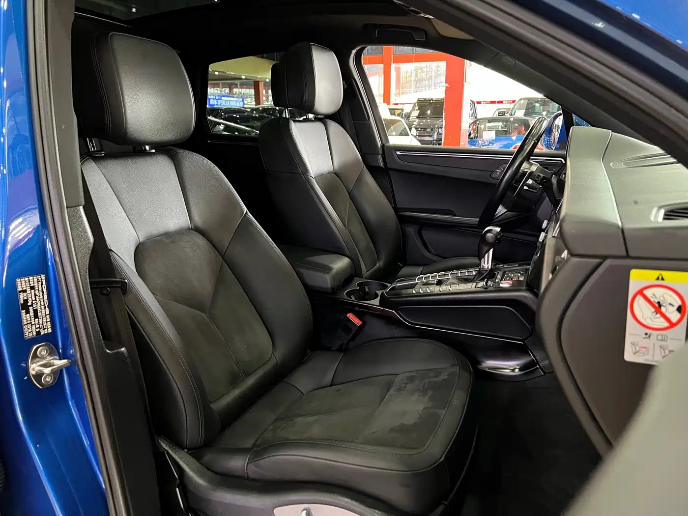 Porsche Macan 2018 Macan 2.0T фото 15