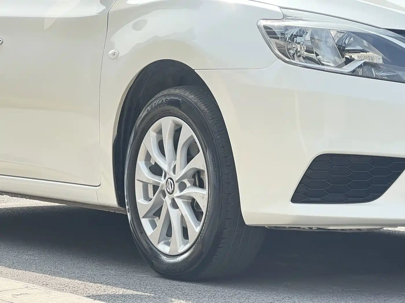صورة 7 - Nissan Sylphy