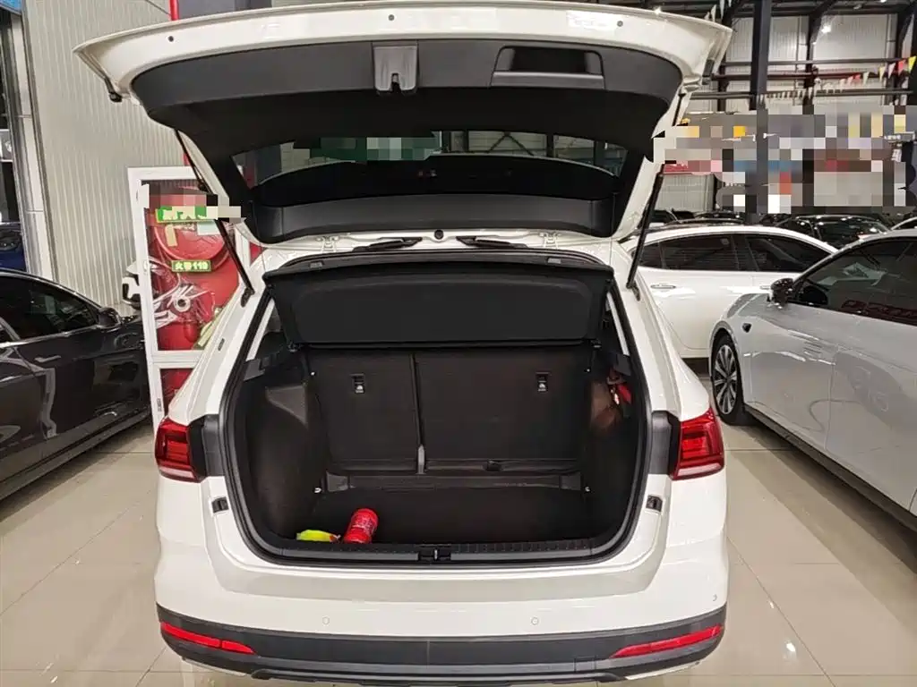 VOLKSWAGEN TUYUE