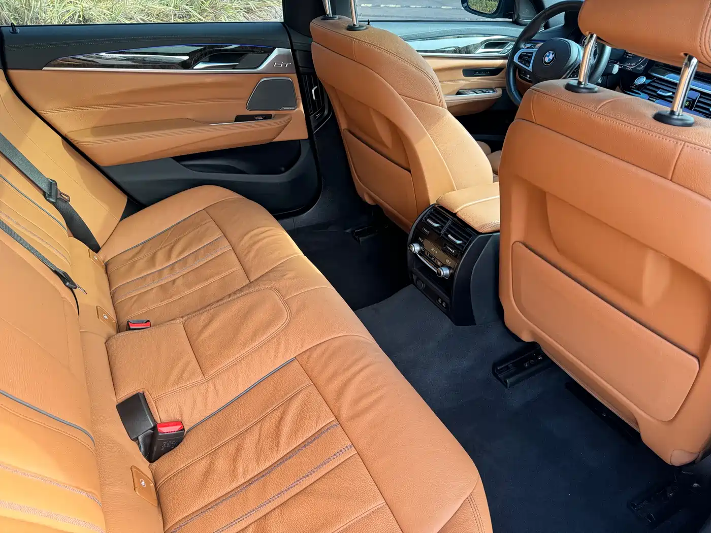 BMW 6 Series GT 2022 Model 630i M Sport Package фото 12