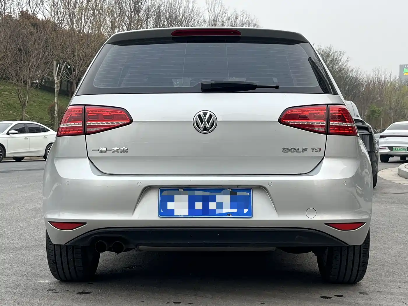 Фото 4 - Volkswagen Golf