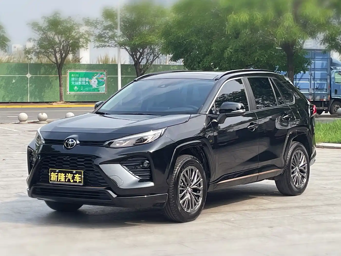 Toyota Wildlander 2024 2024 2.0L CVT 2WD Luxury PLUS Edition