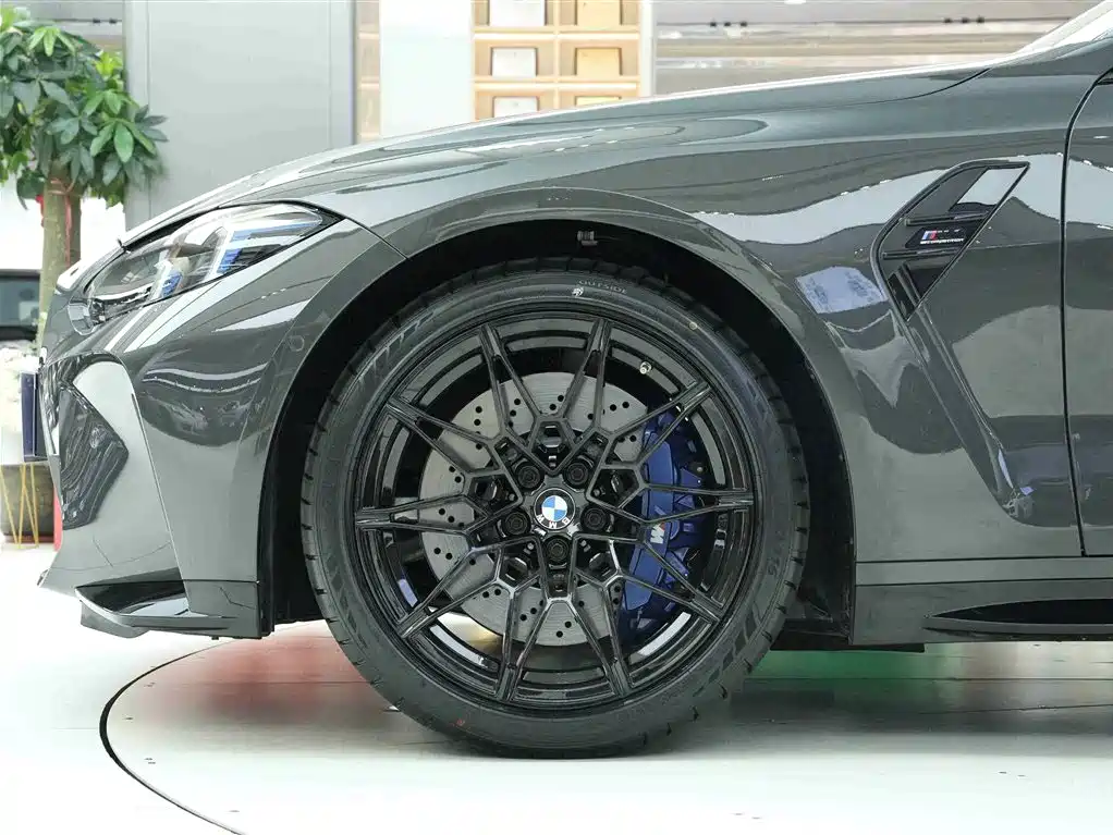 BMW M4 2024 BMW M4 Coupe Competition фото 23