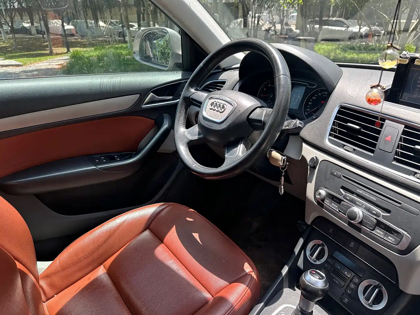 Audi Q3 2013 35 TFSI Progressive фото 17