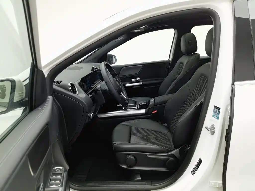 Mercedes-Benz B-Class, миниатюра 10