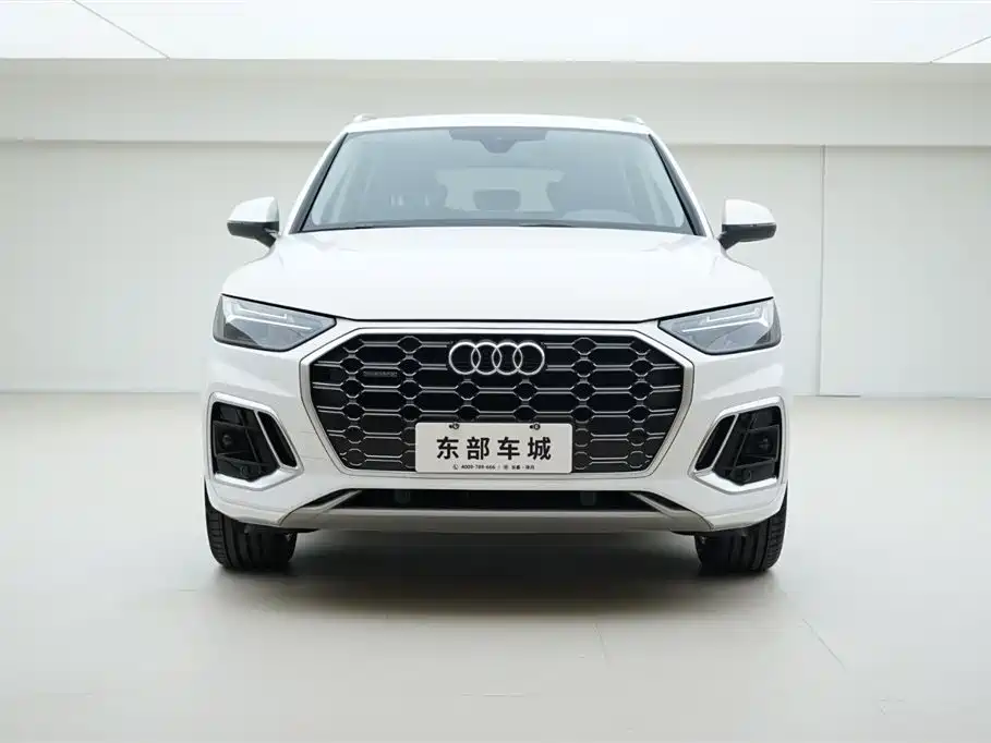Audi Q5L 2022 45T Luxury Dynamic фото 2