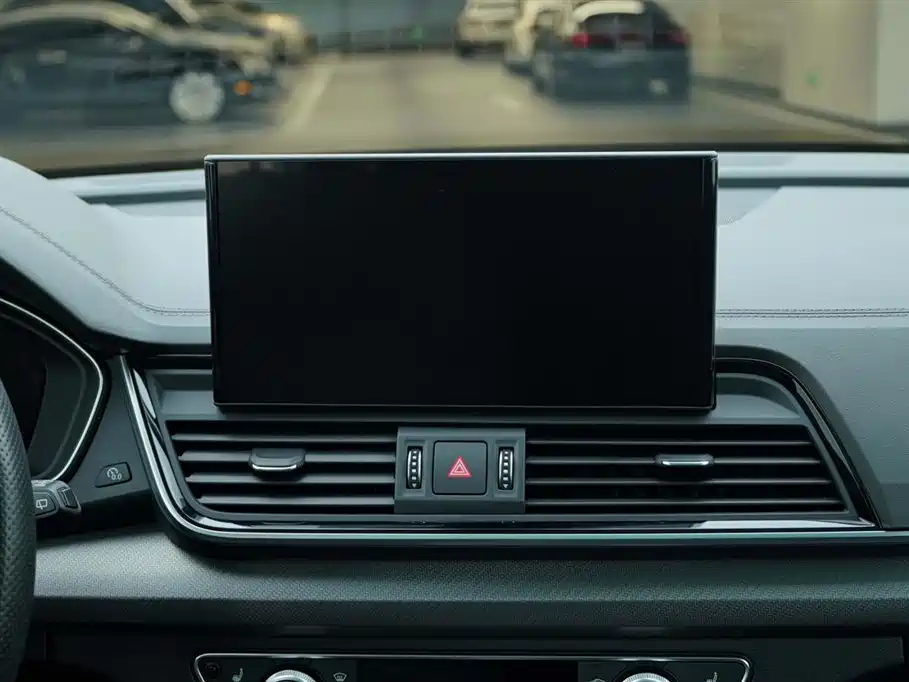 Audi Q5L 2022 45T Luxury Dynamic фото 18