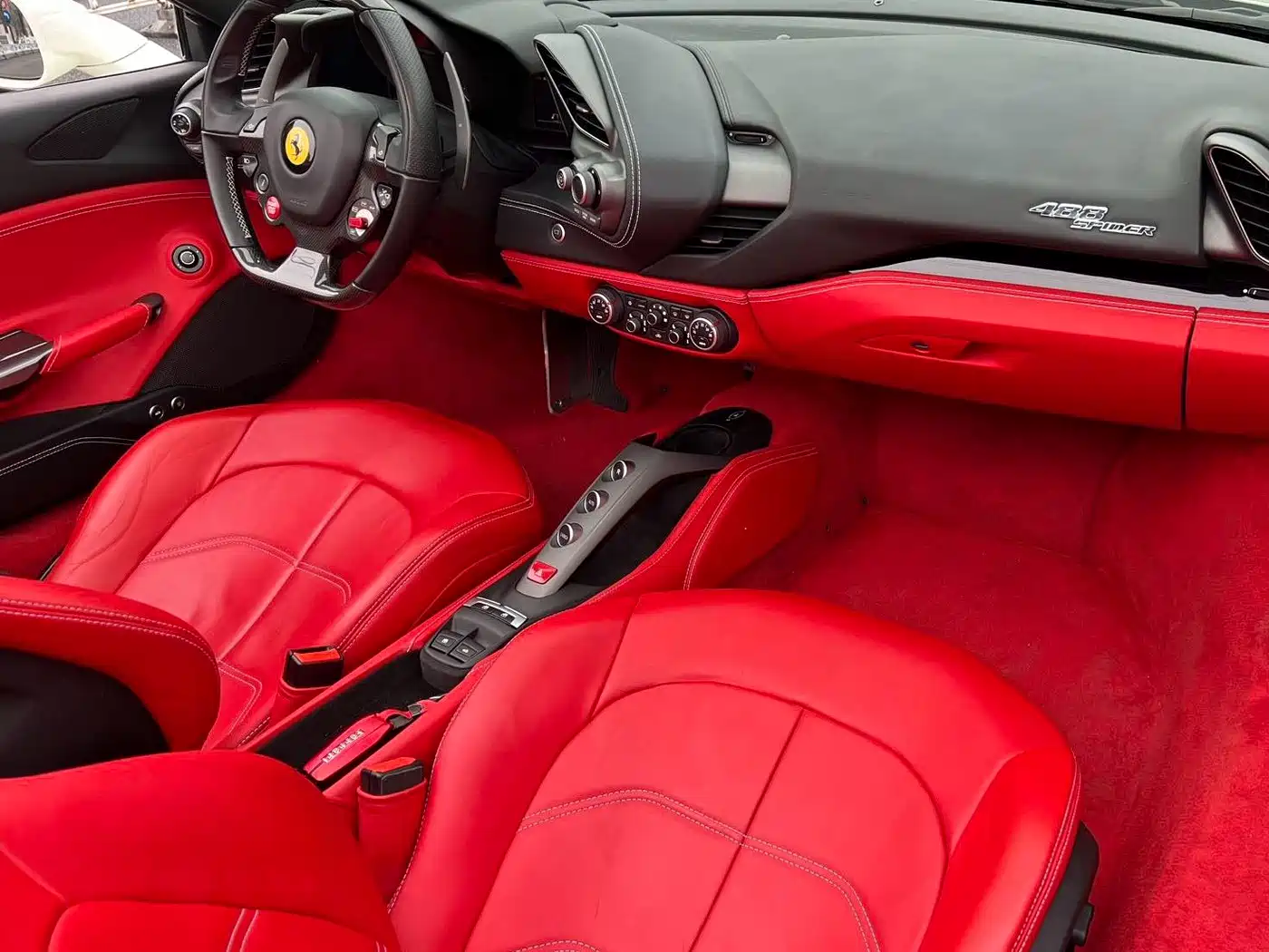 Ferrari 488 2019 2015 488 Spider