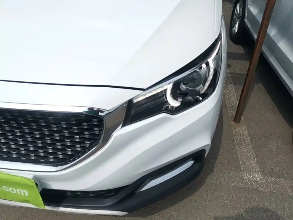 MG ZS 2018 2017 1.5L Automatic Luxury Edition