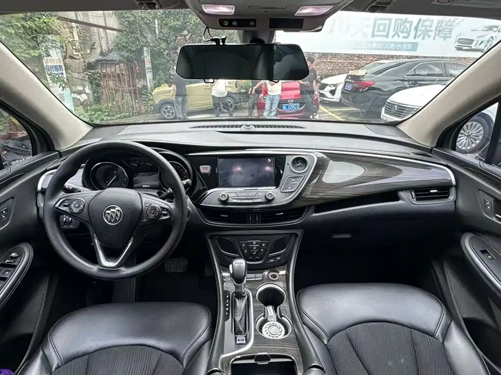 Фото 12 - Buick Envision Plus