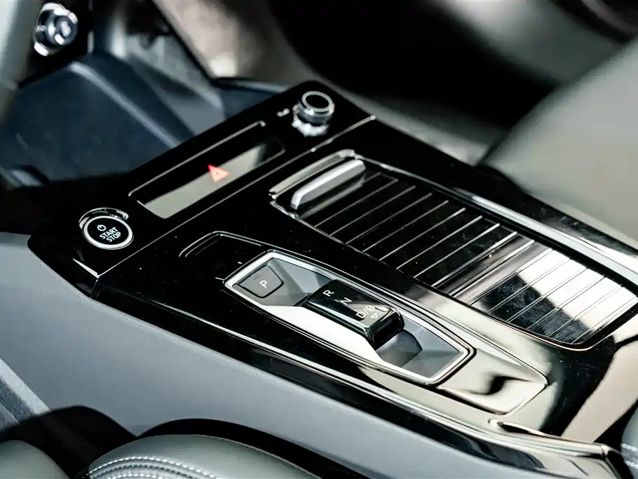 Audi Q6L e-tron 2025 2025 Model Pioneer Edition