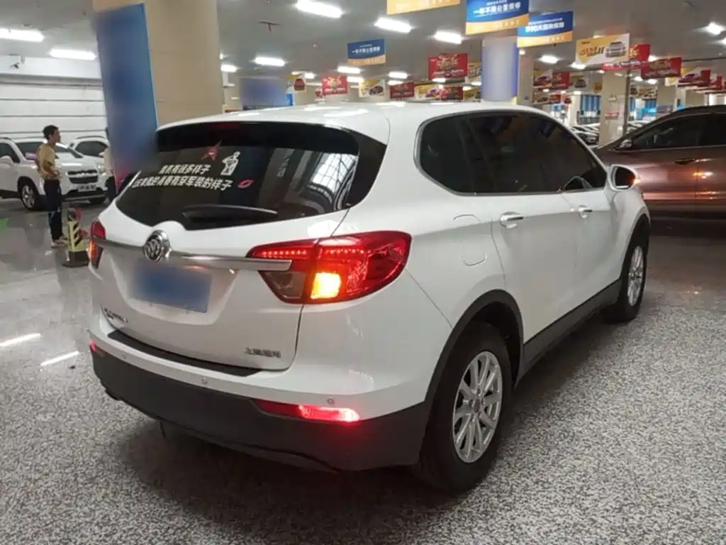 Фото 7 - Buick Envision Plus