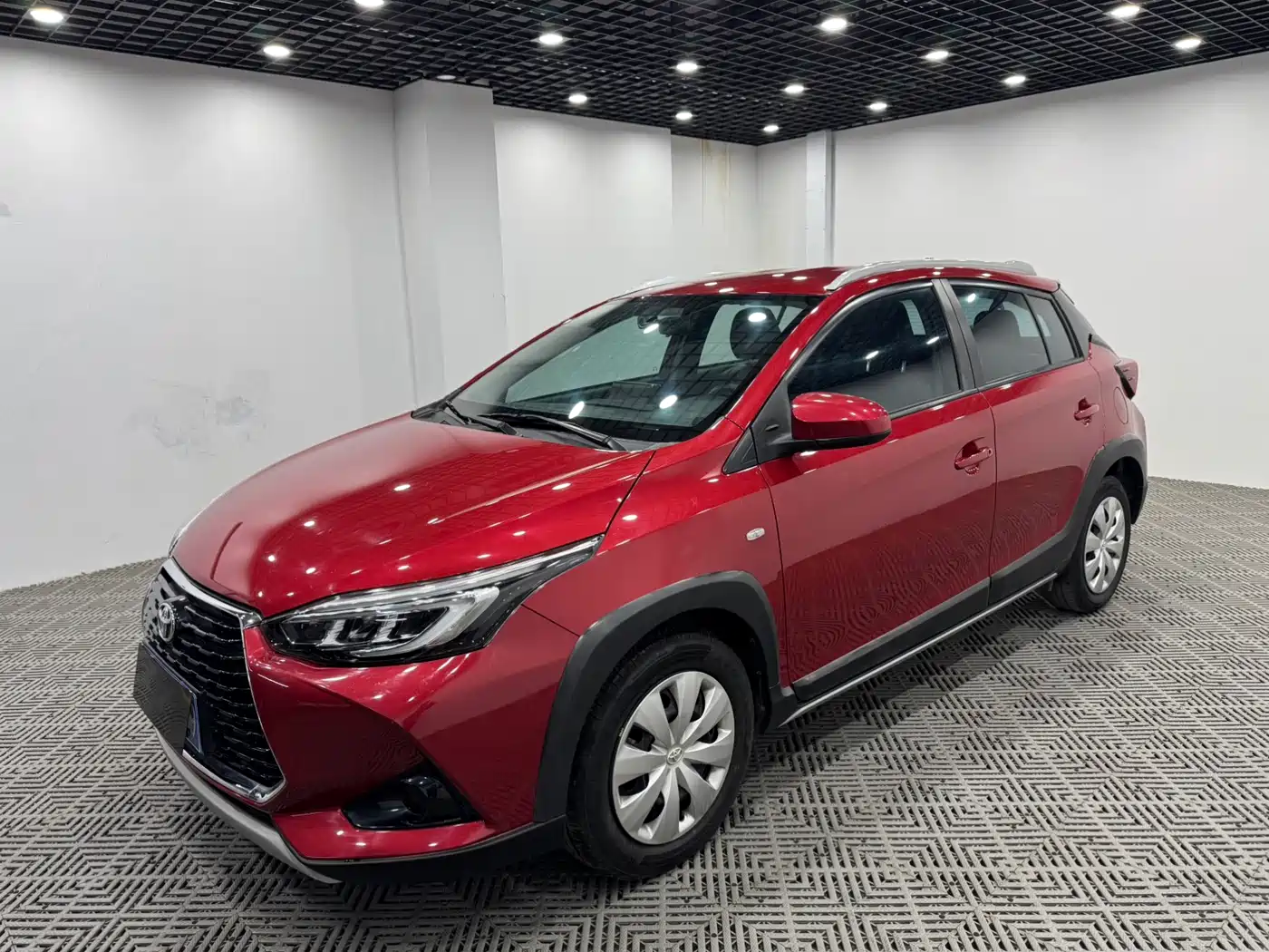 Toyota YARiS L Zhi Xuan 2022 Zhi Xuan X 1.5L CVT Leading PLUS Edition фото 3