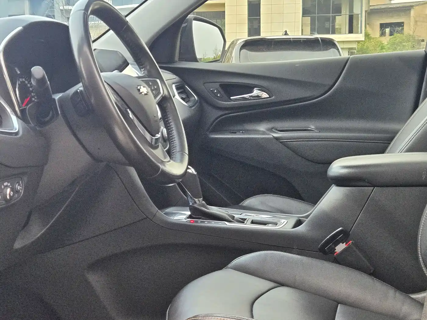 Chevrolet Equinox 2019 535T Auto Control Edition China V фото 8