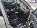 Фото 8 - Honda UR-V