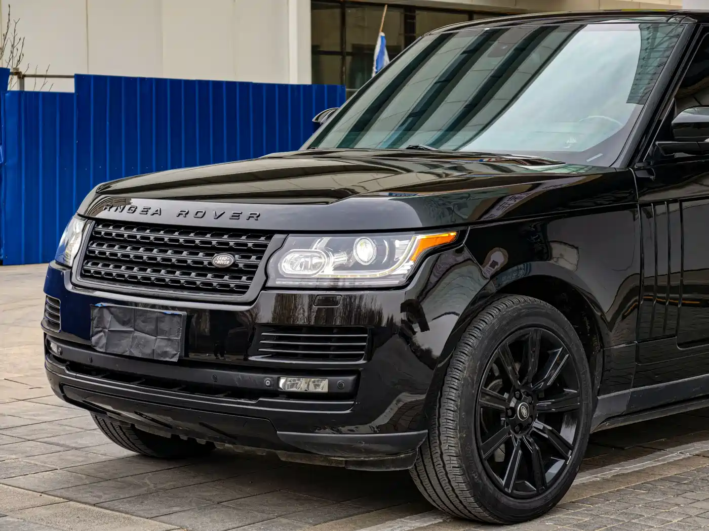 Land Rover Range Rover 2015 3.0 SC V6 Obsidian Limited Edition фото 4