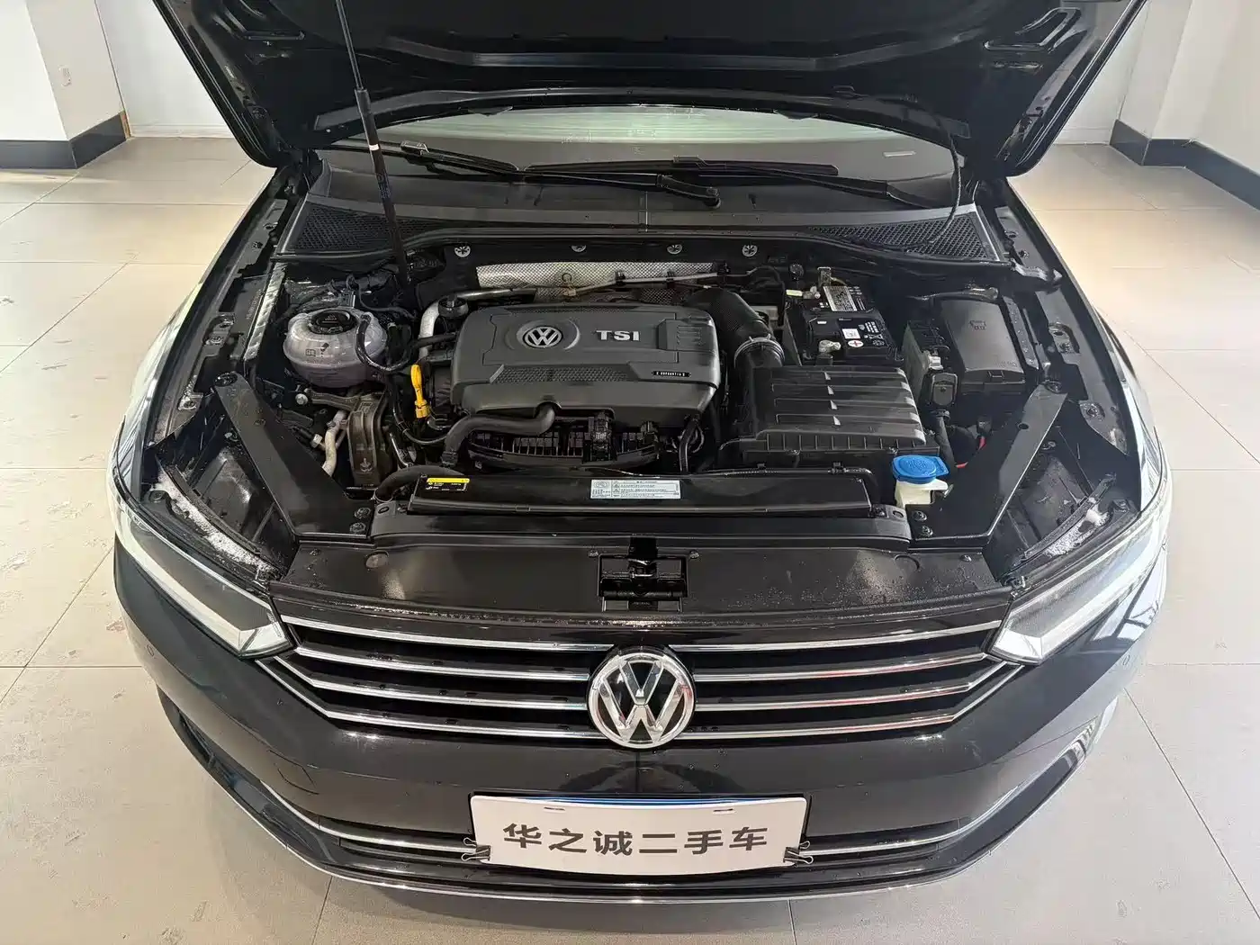 Volkswagen Magotan 2018 330TSI DSG Leading фото 6