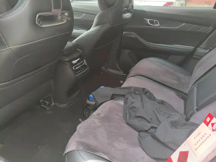 Changan UNI-K 2024 2024 2.0T FWD Premium