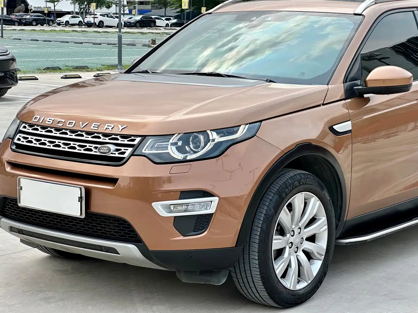Land Rover Discovery Sport 2016 2.0T HSE LUXURY фото 8