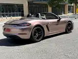 Photo 12 - Porsche 718