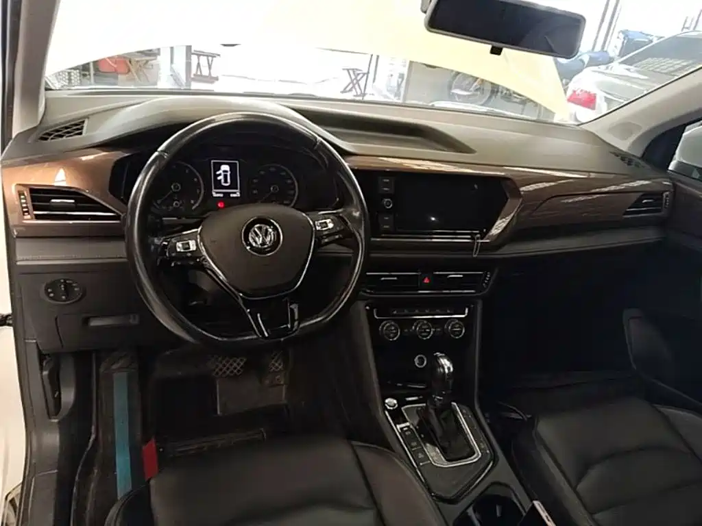 Volkswagen Tharu 2019 2019 330TSI AWD Luxury Edition China VI