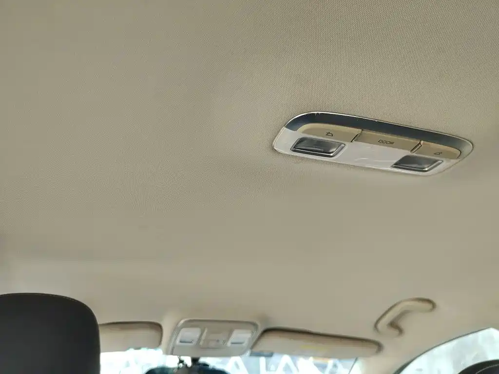 Photo 14 - Geely Emgrand GS