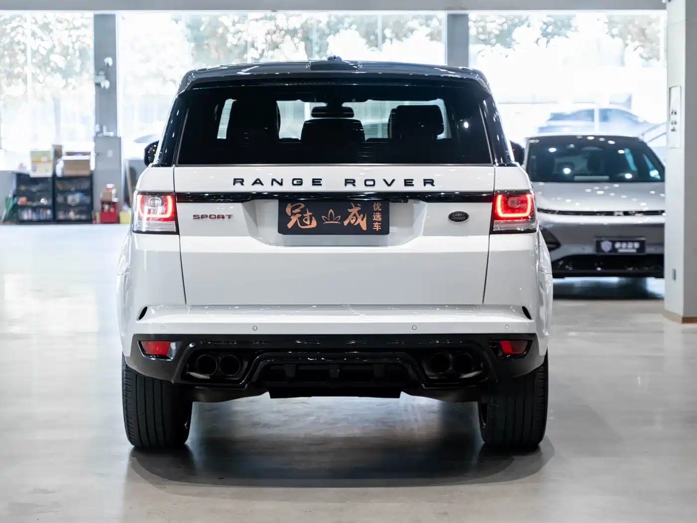 Land Rover Range Rover Sport 2016 3.0 SC V6 HST фото 6