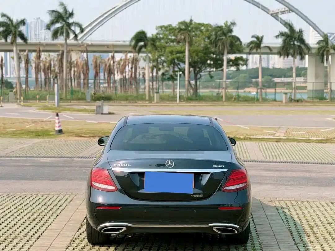 Mercedes-Benz E-Class 2017 E 200 L 4MATIC фото 5