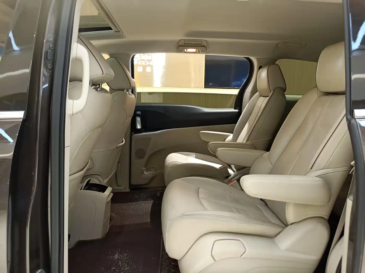 Buick GL8 2020 Model Land Business Class 652T Luxury фото 10